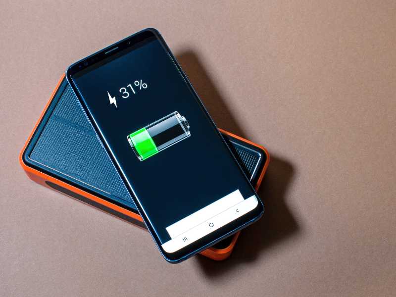 Smartphone Long lasting charge