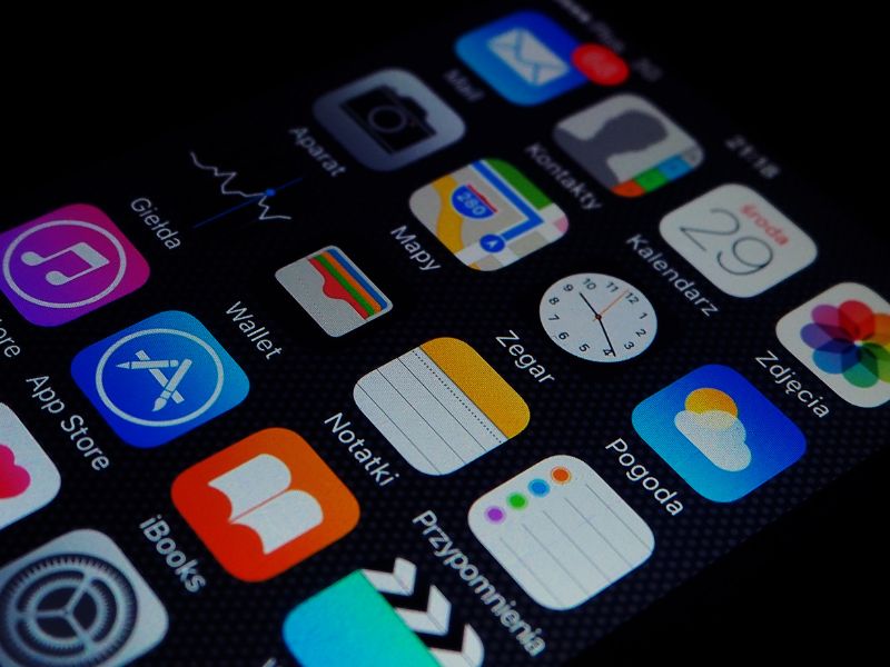 iphone spyware warning